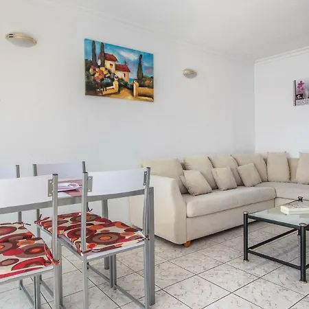 Sea Breeze In Playa De Americas With Parking Apartment Playa de las Américas